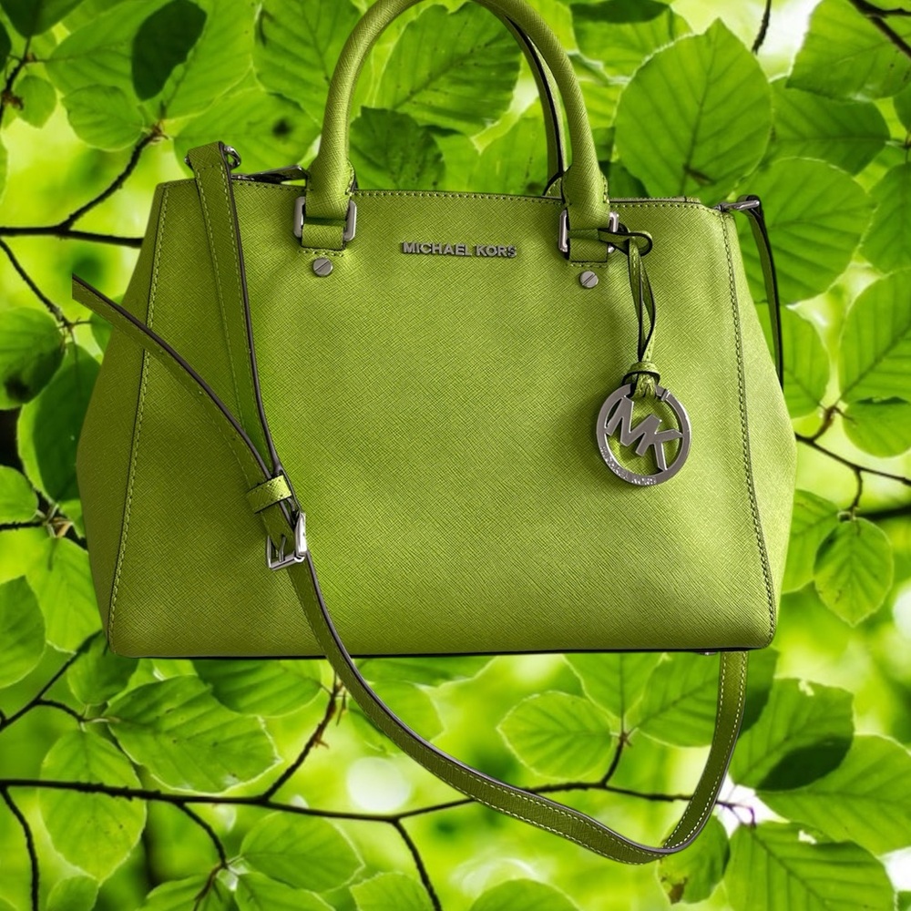 Michael Kors RP $429 Leather Shoulder/top handles Bag Kiwi Green New - Picture 7 of 10